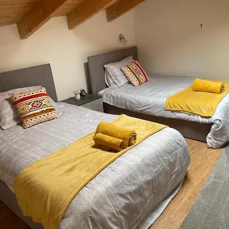 Charming Two Bedroom House Strevi Exterior photo