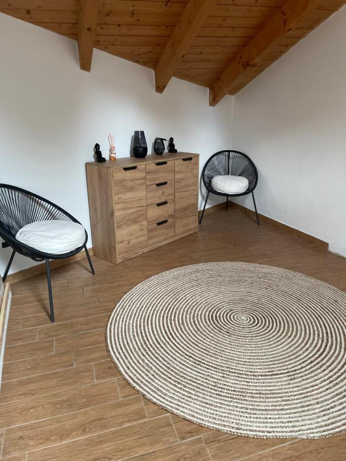 Vakantiehuis Charming Two Bedroom House Strevi